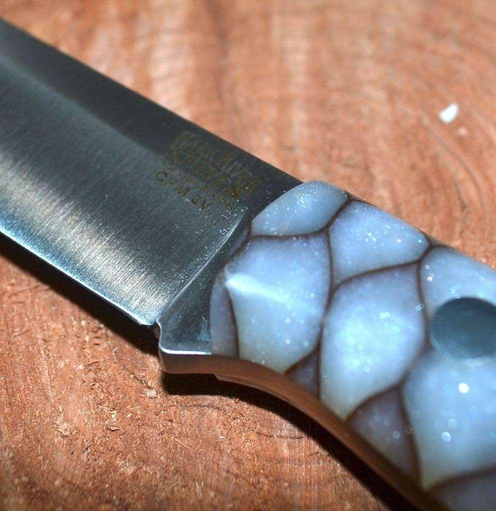 Bark River Aurora CPM 3V Knife W/ Nebula Dragon Scale (USA) 2 Bark River Aurora CPM 3V Knife W/ Nebula Dragon Scale (USA) - Image 2