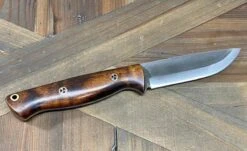 Bark River Gunny Scandi CPM 3V Dark Curly Maple, Black Liners, Mosaic Pins -Helle Shop bark river knives bark river gunny scandi cpm 3v dark curly maple black liners mosaic pins 41989674696916