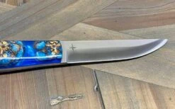 Bark River Puukko 3V Knife Blue Sprucecone - Blue Liners (USA) -Helle Shop bark river knives bark river puukko 3v knife blue sprucecone blue liners usa 41989690261716