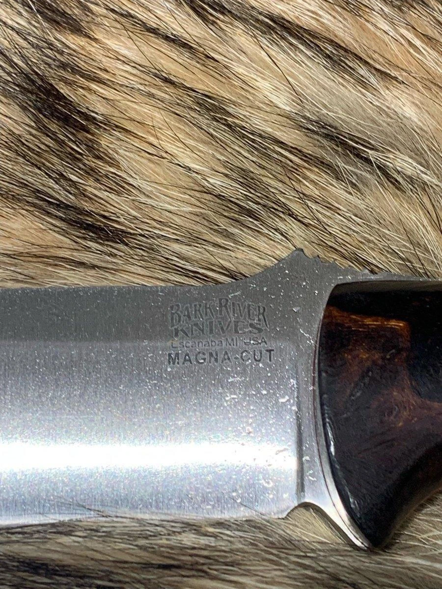 Bravo 1 LT MagnaCut Fixed Blade Desert Ironwood Burl Red Liners Mosaic Pins (USA) 2 Bravo 1 LT MagnaCut Fixed Blade Desert Ironwood Burl Red Liners Mosaic Pins (USA) - Image 2