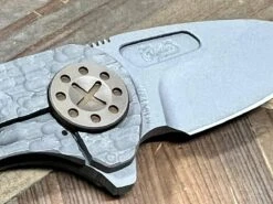 Curtiss F3 Compact Slicer Flipper FJ-Mill Handles SW MagnaCut Blasted Ti Bronze HW (USA) -Helle Shop curtiss custom knives curtiss f3 compact slicer flipper fj mill handles sw magnacut blasted ti bronze hw usa 39393967341780