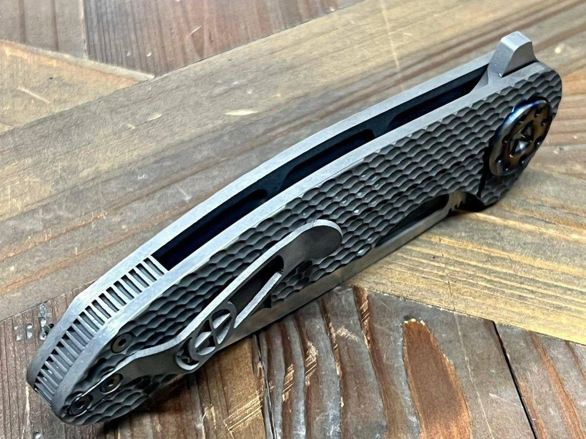 Curtiss F3 Large Spanto Flipper MagnaCut Stonewash SPM-Mill Two Tone Torched (USA) 7 Curtiss F3 Large Spanto Flipper MagnaCut Stonewash SPM-Mill Two Tone Torched (USA) - Image 7