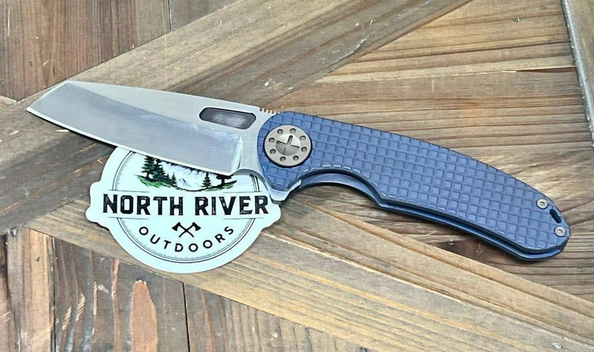 Curtiss F3 Large Wharny Flipper MagnaCut Stonewash Frag-Mill Titanium Bronze (USA) 1 Curtiss F3 Large Wharny Flipper MagnaCut Stonewash Frag-Mill Titanium Bronze (USA)