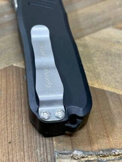 Guardian Tactical RECON-035 93232 Two Tone Black DE Serrated Auto Knife 3.3" -Helle Shop guardian tactical guardian tactical recon 035 93232 two tone black de serrated auto knife 3 3 39393531101396