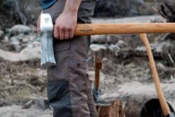 Helko Classic Nordic Splitting Axe 14 Helko Classic Nordic Splitting Axe -Helle Shop helko helko classic nordic splitting axe 41986576056532