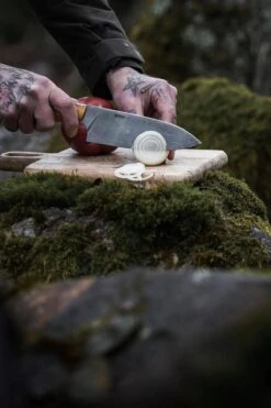 Helle Dele Premium Outdoor Chef Knife Curly Birch (6.30" 12C27) -Helle Shop helle helle dele premium outdoor chef knife curly birch 6 30 12c27 40345867092180