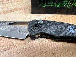 Heretic Custom Pariah Manual V2 Wood Grain San Mai Carbon Fiber Abalone Inlay (Blade Show) -Helle Shop heretic knives heretic custom pariah manual v2 wood grain san mai carbon fiber abalone inlay blade show 39393557512404