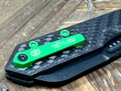 Heretic Knives Jinn Carbon Fiber W/ Toxic Green Hardware & DLC H013-6A-CFTX -Helle Shop heretic knives heretic knives jinn carbon fiber w toxic green hardware dlc h013 6a cftx 39980791824596