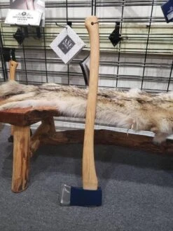 Hults Bruk Agdor 32" Yankee Felling Axe (Sweden) -Helle Shop hults bruk hults bruk agdor 32 yankee felling axe sweden 41987398926548