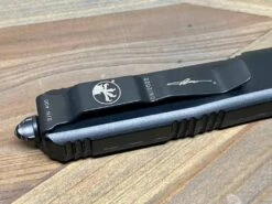 Microtech 122-16 CFS Ultratech Signature Auto OTF 3.46" Damascus D/E Carbon Fiber 12 Microtech 122-16 CFS Ultratech Signature Auto OTF 3.46" Damascus D/E Carbon Fiber -Helle Shop microtech microtech 122 16 cfs ultratech signature auto otf 3 46 damascus d e carbon fiber 39393616888020