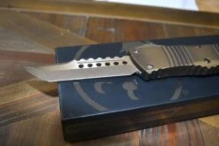 Microtech Combat Troodon 219-13APABS Hellhound Bronze Signature Series