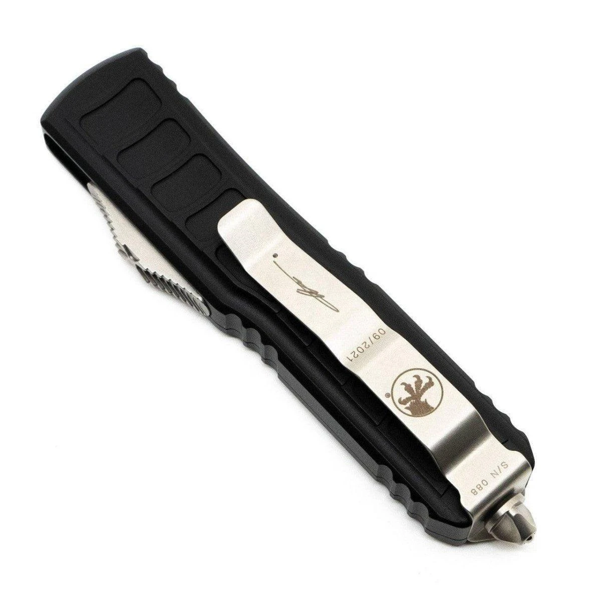 Microtech UTX-85 233II-4 S T/E Tanto Stepside Satin Blade (USA) 2 Microtech UTX-85 233II-4 S T/E Tanto Stepside Satin Blade (USA) - Image 2