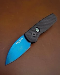 Pro-Tech R5306-SB Runt 5 Auto Folding Knife 1.94" Blue MagnaCut Blade -Helle Shop protech knives pro tech r5306 sb runt 5 auto folding knife 1 94 blue magnacut blade 39393717944532