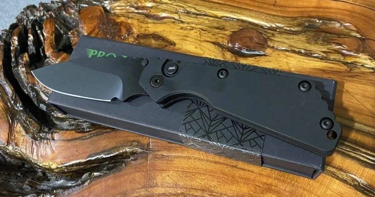Protech Strider SnG Auto 2403-OP Operator Black W/Tritium Button 1 Protech Strider SnG Auto 2403-OP Operator Black W/Tritium Button