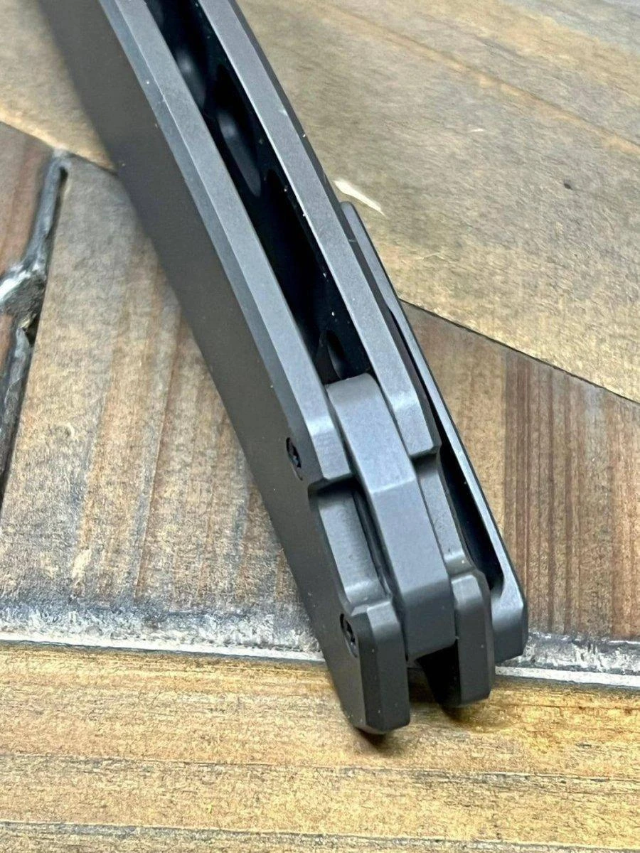 Trevor Burger Custom Knives TBC-URBANXL M390 Stonewashed Plain Blade Titanium Handles 3 Trevor Burger Custom Knives TBC-URBANXL M390 Stonewashed Plain Blade Titanium Handles - Image 3