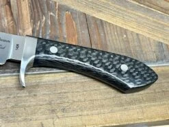 Custom White River Sendero Classic Carbon Fiber Handle S35VN (USA) -Helle Shop white river knives custom white river sendero classic carbon fiber handle s35vn usa 41989875138772