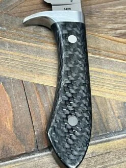 Custom White River Sendero Classic Carbon Fiber Handle S35VN (USA) -Helle Shop white river knives custom white river sendero classic carbon fiber handle s35vn usa 41989875237076